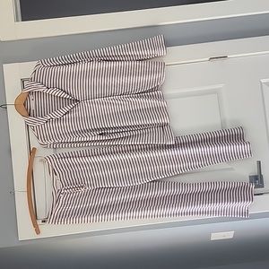 Nordstrom Lingerie 2-piece pale pink/navy blue striped pajama set!